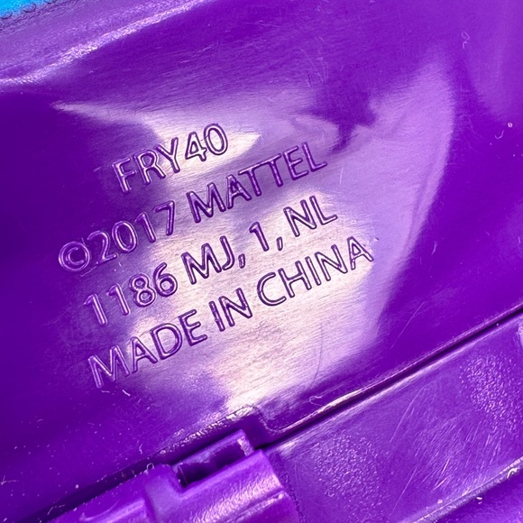 Polly Pocket Hidden in Plain Sight Beach Vibes Backpack Playset Mixed 2017.READ! - Picture 13 of 13